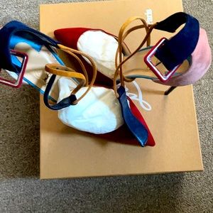 Suzanna 100 Veau Velours Christan Louboutin Shoes